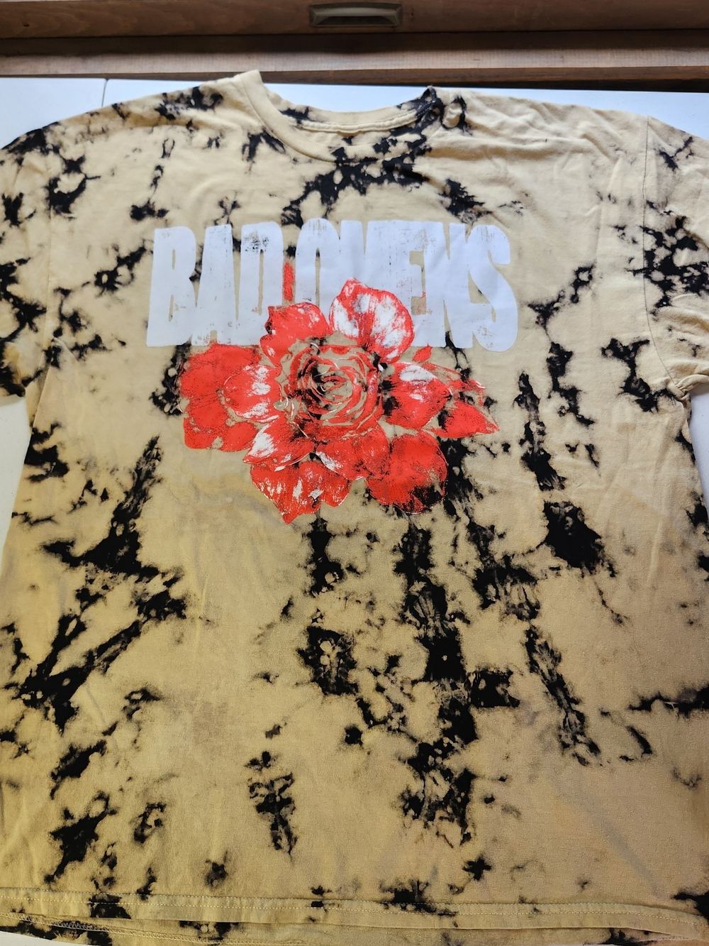 Large Men's BAD OMENS Black & Beige Tie-Dye Short Sleeve Crewneck Tee